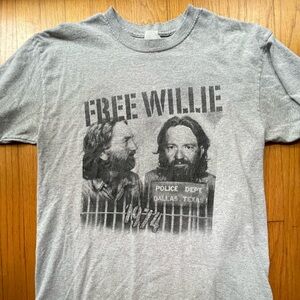 Free Willie Nelson Tshirt